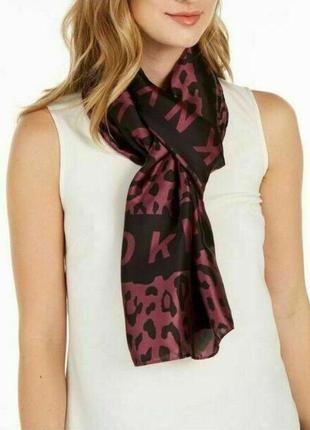Легкий палантин dkny