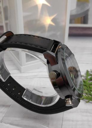 Електронні чоловічі годинники з підсвічуванням amst 3003. армійські водонепроникні годинни...