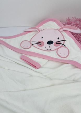 Полотенце с уголком махровое розовое для девочек зайчик турция2 фото