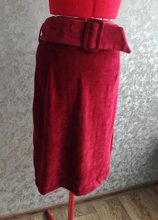 Вельветова спідниця кольору бургунді
