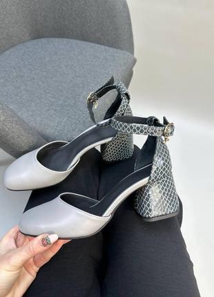 Кожаные туфли босоножки на каблуке из натуральной кожи3 фото