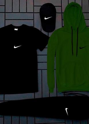 Спортивный комплект черно зеленый nike