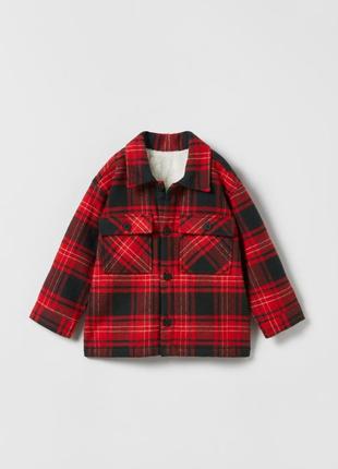 Стильна тепленька курточка zara 3-4 p