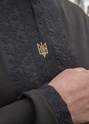 Качественная мужская вышиванка лён/черная вышиванка герб/чёрная вышитая рубашка, традиционная одежда1 фото