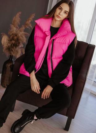 Жилетка жіноча об'ємна весняна осінева zefir рожева безрукавка жіноча демісезонна