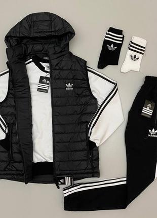 Жилетка мужская adidas демисезонная утепленная безрукавка весенняя осенняя с капюшоном адидас7 фото