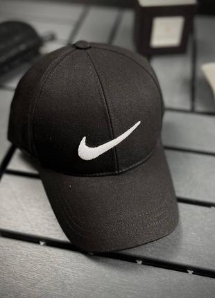 Бейсболка мужская женская nike (найк) летняя черная кепка на лето спортивная