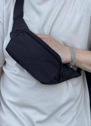 Бананка чоловіча жіноча jordan темно-сіра сумка через плече джордан сумка на пояс повсякденна7 фото