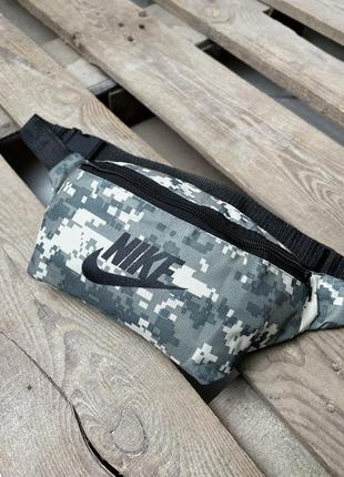 Бананка спортивна жіноча жіноча nike на пояс через плече сіра | сумка поясна камуфляжна найк молодіжна