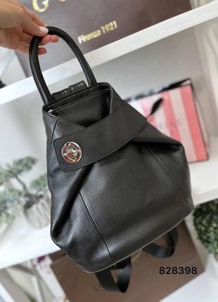 Женский кожаный рюкзак черный и беж2 фото