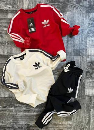 Спортивний костюм adidas