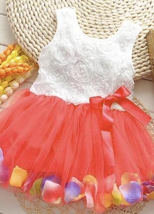 Платье лепестки роз, детское платье,ошатное платье,платье для девочки