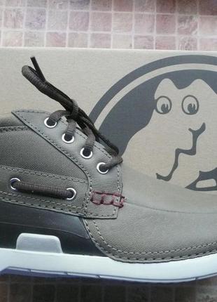 Кроссовки crocs beach boat line chukka modelo оригинал длина по стельке 25,5 см