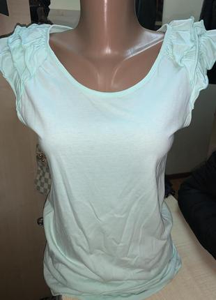 Удлененая футболка