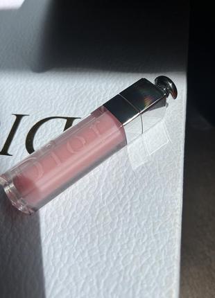 Блеск для губ dior maximizer 001