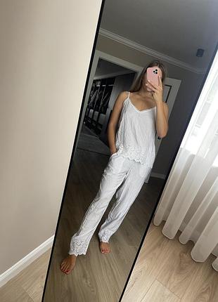 Домашній костюм-піжама