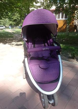 Прогулочная коляска