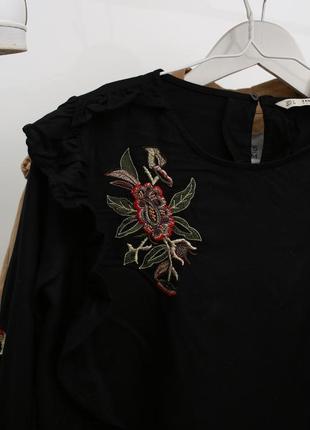 Стильная блуза с цветочными деталями zara5 фото