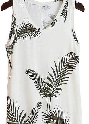 Жіноча майка молочна з крупними оливковими гілками бренда pentagone