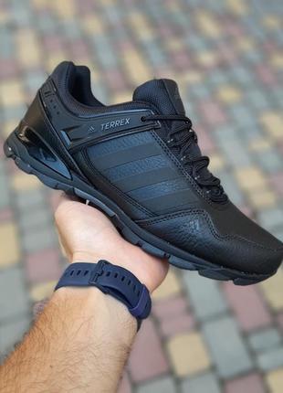 Чоловічі осінні кросівки adidas terrex чорні модні шкіряні кросівки адідас терекс