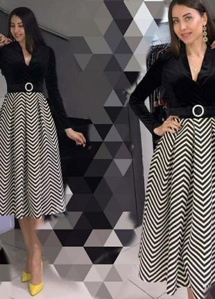 Невероятно шикарное платье