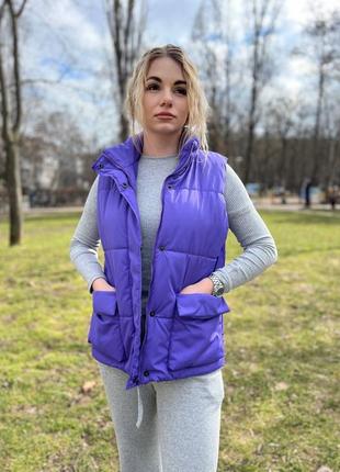 Осіння жилетка на силіконі 200, тепла жилетка з кишенями, жилетка жіноча демі
