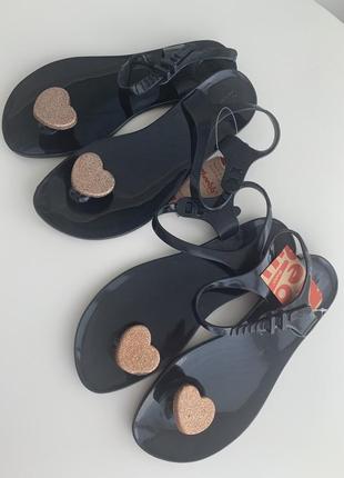Летние босоножки 38.39