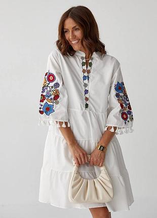 Платье с вышивкой rzv-192