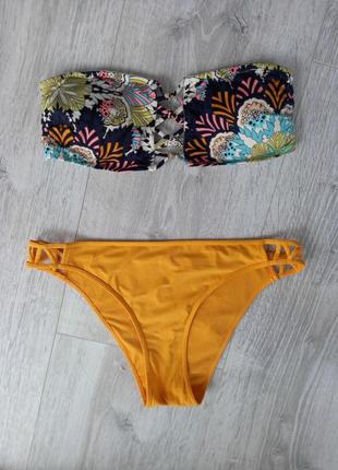 Распродажа. яркий купальник с 2 бюстгалтерами