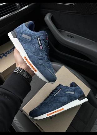 Reebok classic m dark blue white