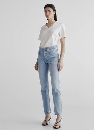 Новые джинсы голубого цвета massimo dutti