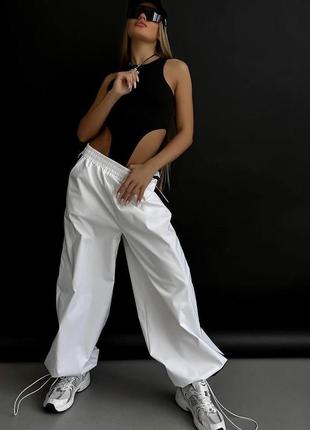 Спортивні штани2 фото