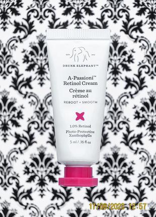 Потужний омолоджуючий антивіковий крем з ретинолом drunk elephant a-passioni 1% retinol cream