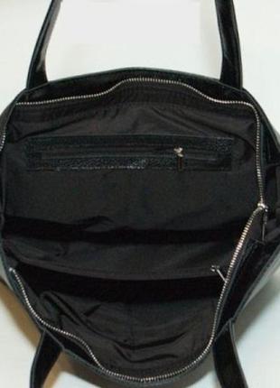 Вместительная сумка тоут из натуральной кожи чёрного цвета2 фото