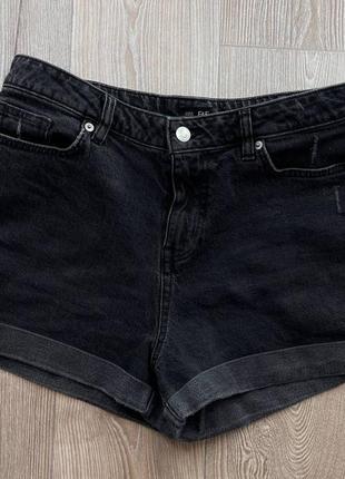 Шикарні короткі  джинсові шорти