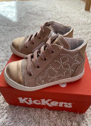 Кросівочки шкіряні kickers, оригінальні в коробці!