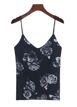 Темна шифонова майка з крупними квітами бренда just be