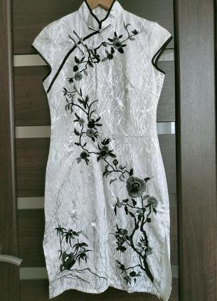 Сукні, плаття, сарафани xs1 фото
