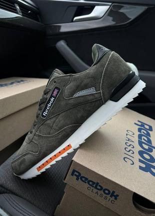 Мужские кроссовки хаки reebok classic m army green5 фото