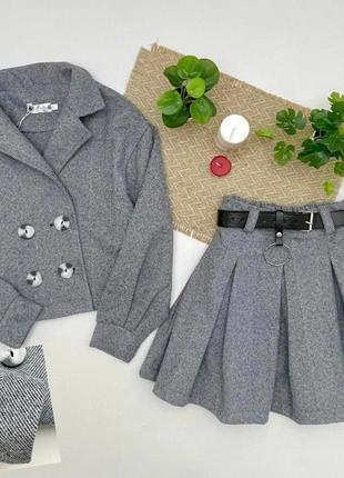Модный костюм "лада"