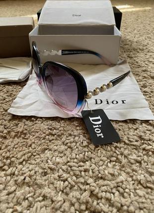 Солнцезащитные очки dior