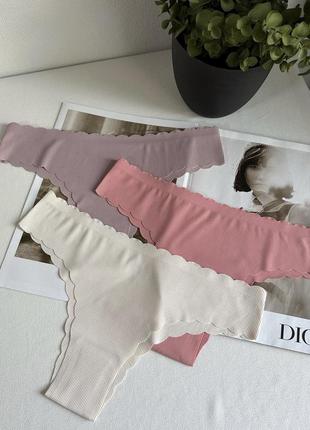 Бразиліанки безшовні у дрібний рубчик, набір з 5 шт в наявності