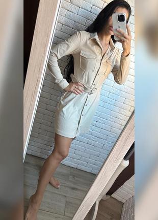 Женское платье