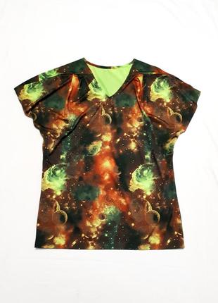 Нова футболка блузка з космічним принтом оверсайз1 фото