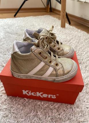 Кросівочки шкіряні kickers, оригінальні в коробці!