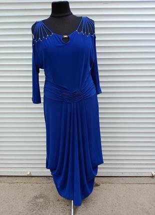 Платье трикотажное cadrelli