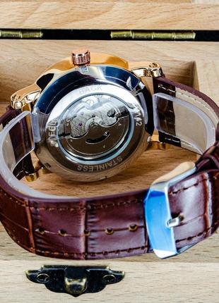 Мужские механические стрелочные наручные часы forsining 8214 gw с автоподзаводом. кожаный ремешок2 фото