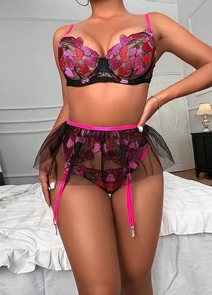 Мереживну білизну 💙💛