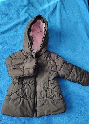 Куртка на дівчинку