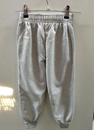 Спортивные штаны светло-серые детские.м-3994.размеры:5;6;8;10.цена-220грн2 фото